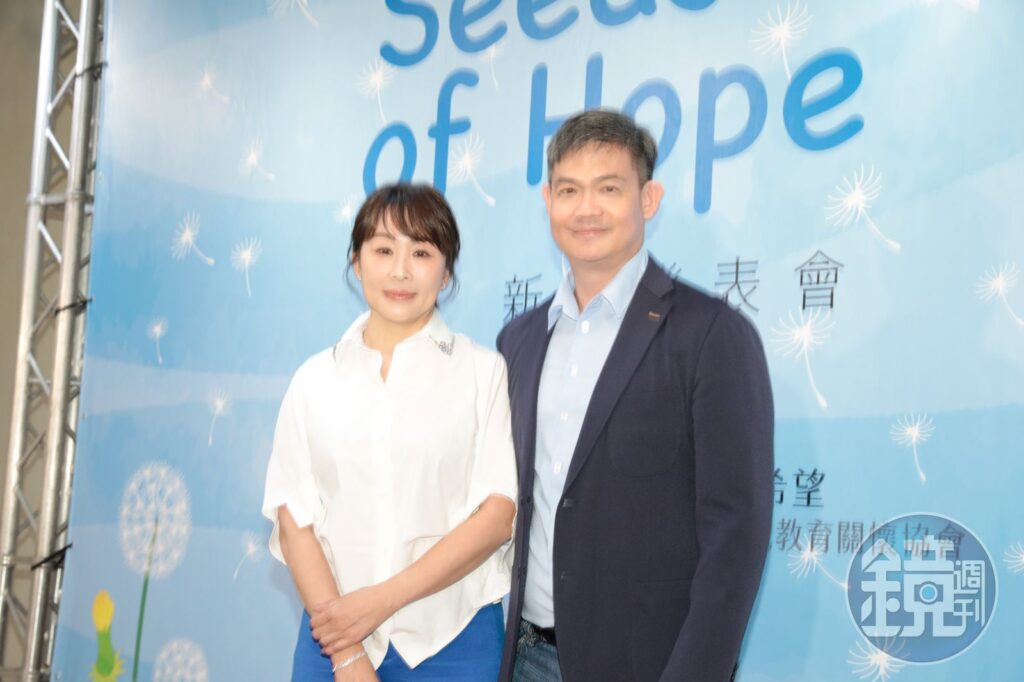 連勝武攜愛妻現身　曾爆婚姻亮紅燈「路永佳3字直球回應」