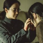 宋智孝素顏戴厚重眼鏡演出快失明母親　為《魔鬼交易》增添神祕氛圍