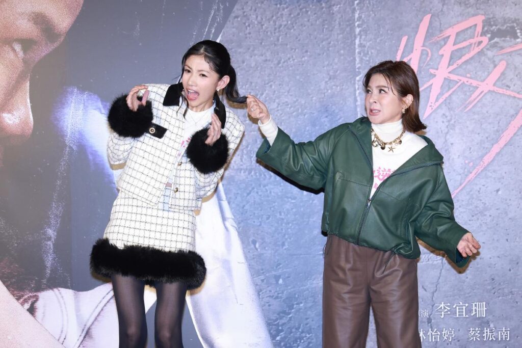 小三正宮相見！李千娜、王彩樺首映會扯頭髮　火藥味十足