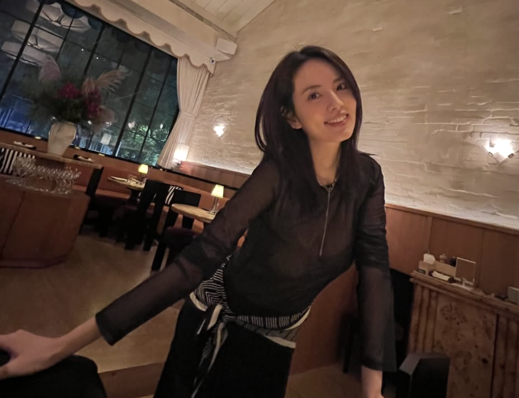女星球場應援爆紅！坦承隆乳曝真實心境　「只在乎曾經擁有」
