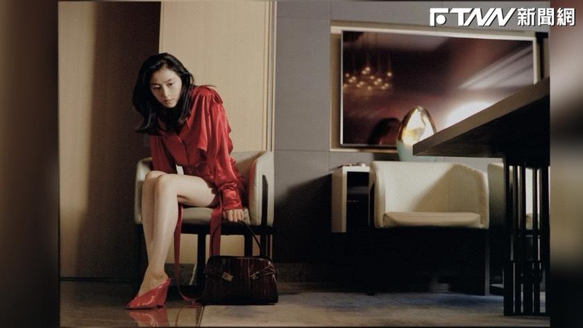 長澤雅美閃婚後再拋震撼彈　陪夫赴海外拍攝《行騙天下JP》續集確定延後