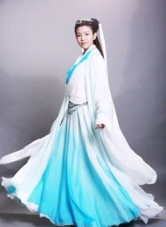 陈妍希版小龙女遭吐槽 芙蓉姐姐自荐获网友支持